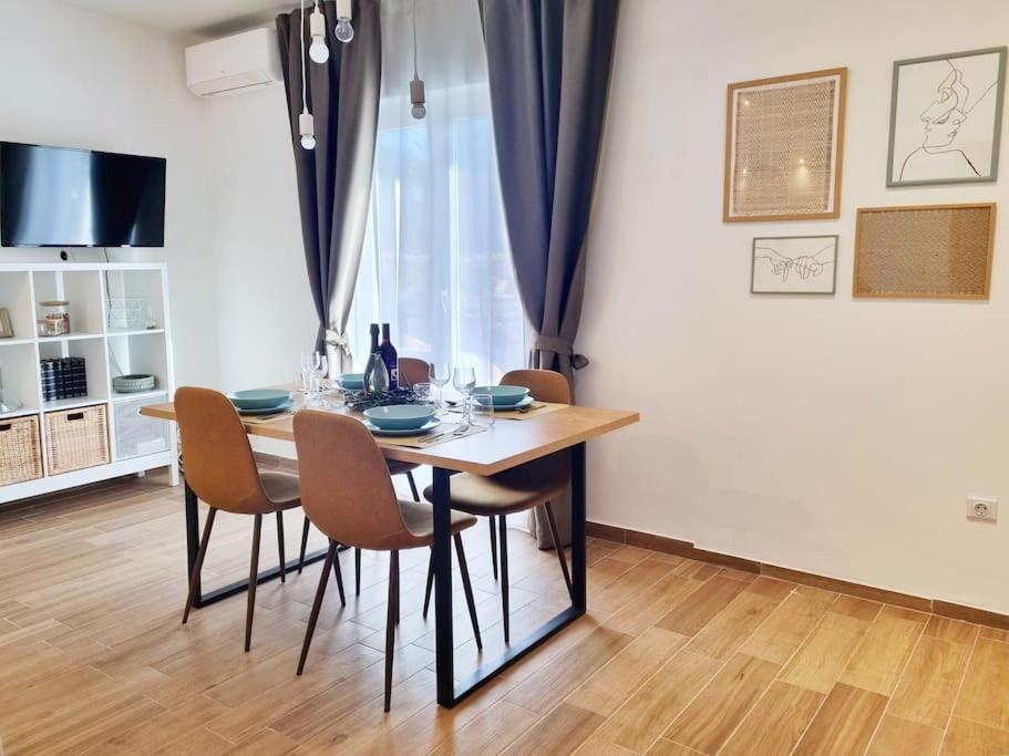 Apartment Chi Chi Pula